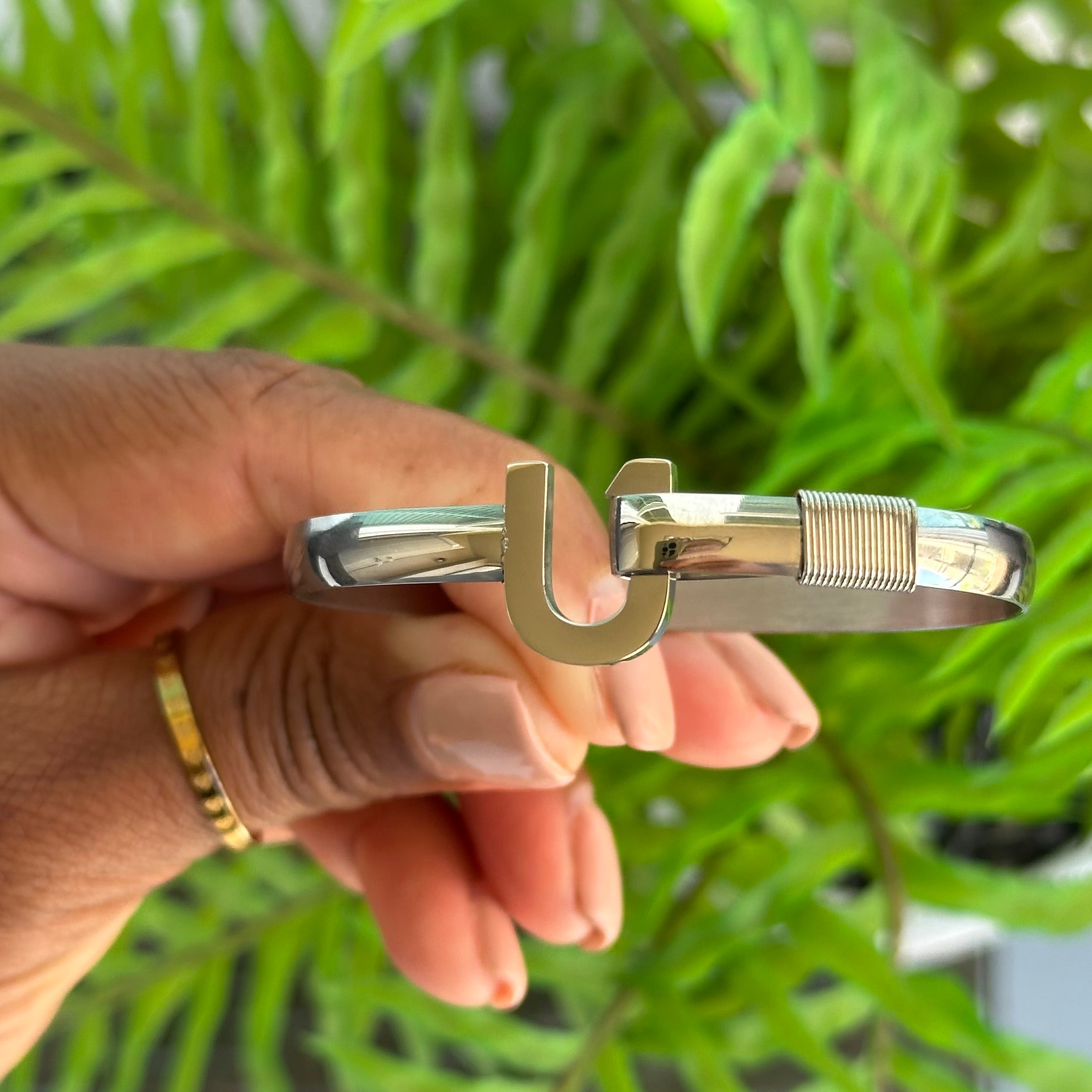Unisex Island Hook Bracelet